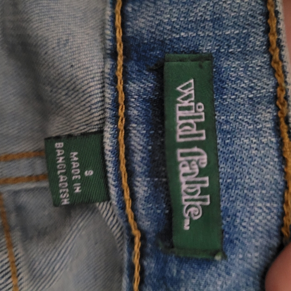 WILD FABLE | highest rise distressed mom jeans - Picture 7 of 10